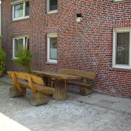 In 20-155 * Dornumersiel